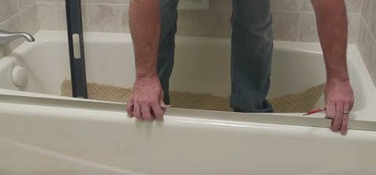 Sliding Shower Door Repair in San Martin