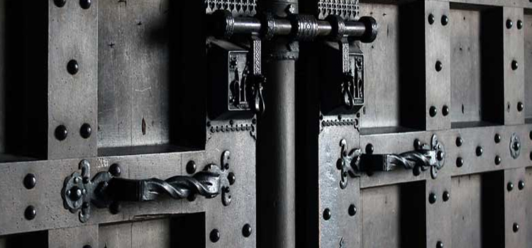 steel entry door repair in San Martin
